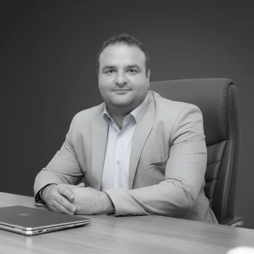 Hesam Akbari, P.Eng